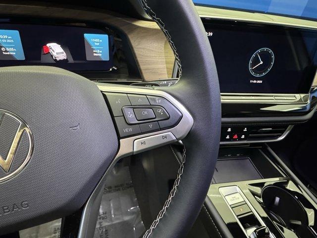 used 2025 Volkswagen Atlas car, priced at $36,598