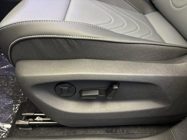 new 2025 Volkswagen Tiguan car, priced at $32,567