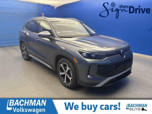 new 2025 Volkswagen Tiguan car, priced at $31,998