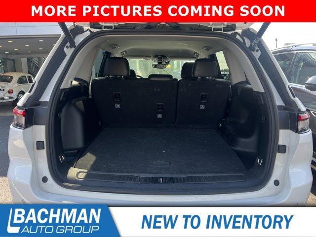 used 2023 Jeep Grand Cherokee car, priced at $32,998