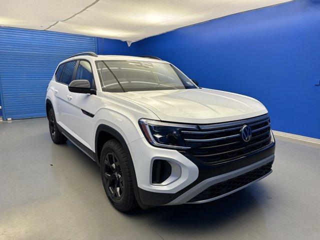 new 2024 Volkswagen Atlas car, priced at $50,998