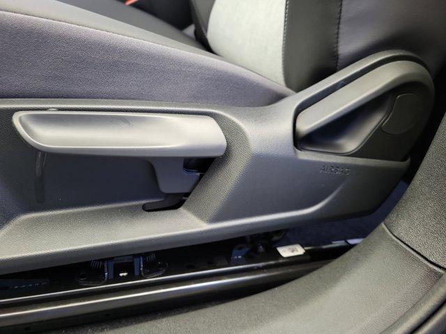 new 2025 Volkswagen ID.4 car, priced at $40,720