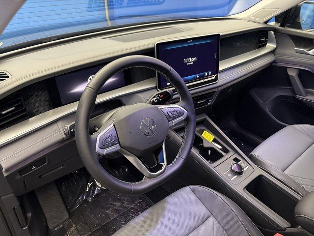 new 2025 Volkswagen Tiguan car, priced at $33,389