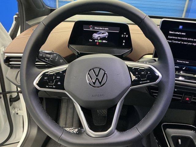 new 2025 Volkswagen ID.4 car, priced at $40,720