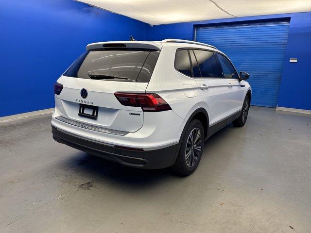 new 2024 Volkswagen Tiguan car, priced at $31,951