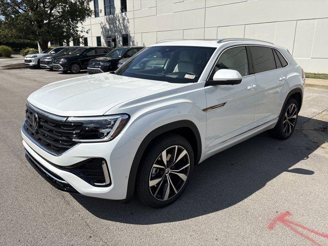 new 2026 Volkswagen Atlas Cross Sport car, priced at $53,956
