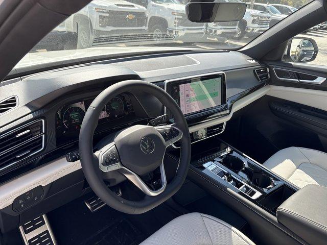 new 2026 Volkswagen Atlas Cross Sport car, priced at $53,956
