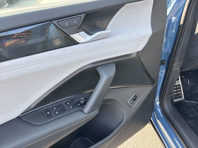 new 2025 Volkswagen Tiguan car, priced at $36,673
