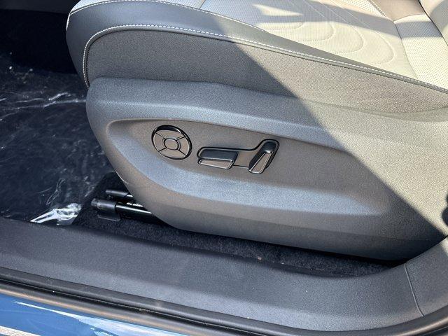 new 2025 Volkswagen Tiguan car, priced at $36,673