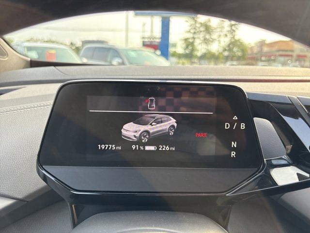 used 2023 Volkswagen ID.4 car, priced at $25,998
