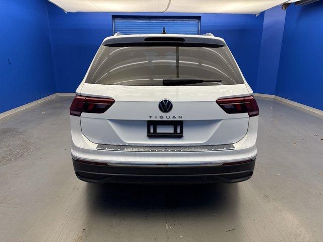 new 2024 Volkswagen Tiguan car, priced at $30,498