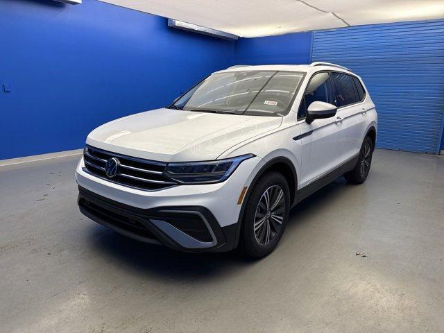 new 2024 Volkswagen Tiguan car, priced at $30,498