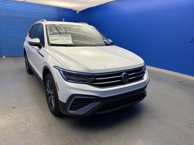 new 2024 Volkswagen Tiguan car, priced at $31,951