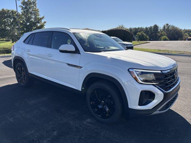 new 2026 Volkswagen Atlas Cross Sport car, priced at $45,847