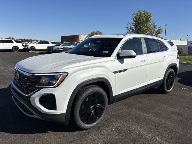 new 2026 Volkswagen Atlas Cross Sport car, priced at $45,847