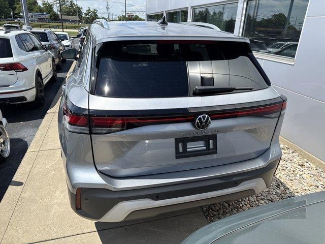 new 2025 Volkswagen Tiguan car, priced at $29,948