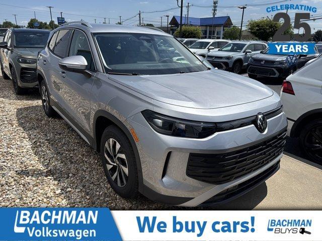 new 2025 Volkswagen Tiguan car, priced at $29,015