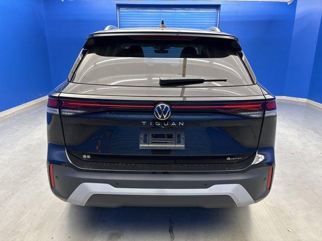 new 2025 Volkswagen Tiguan car, priced at $33,927