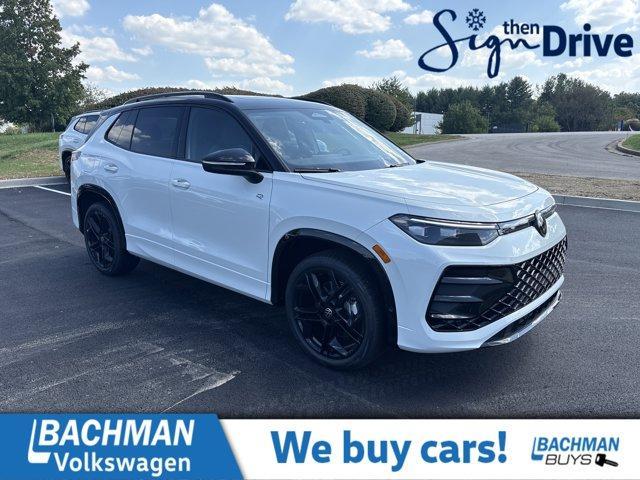 new 2025 Volkswagen Tiguan car, priced at $36,998