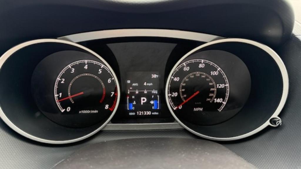 used 2012 Mitsubishi Outlander car, priced at $5,599