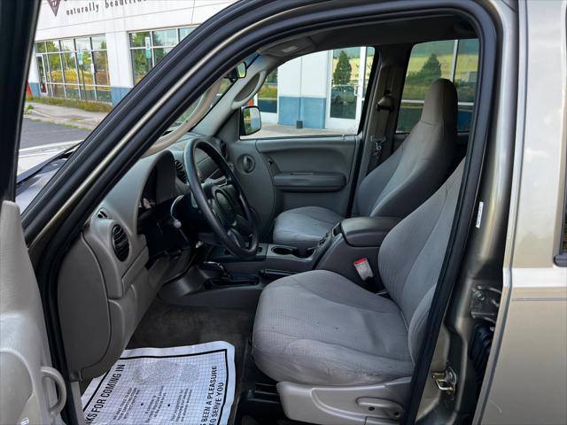 used 2004 Jeep Liberty car, priced at $3,295