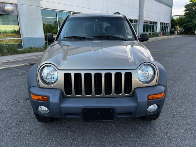 used 2004 Jeep Liberty car, priced at $3,295