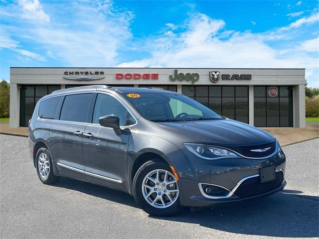 used 2020 Chrysler Pacifica car, priced at $21,571