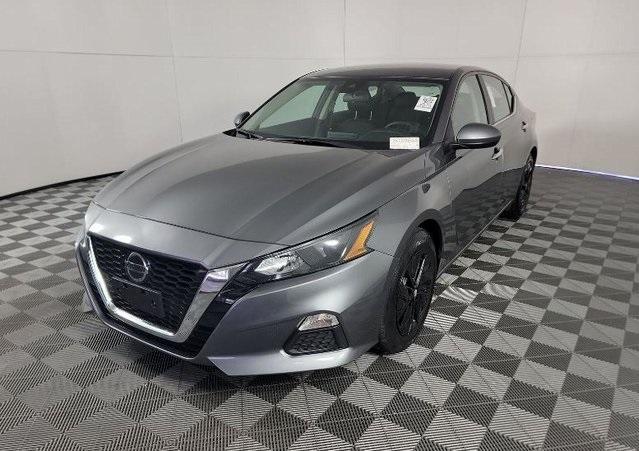 used 2022 Nissan Altima car, priced at $22,579