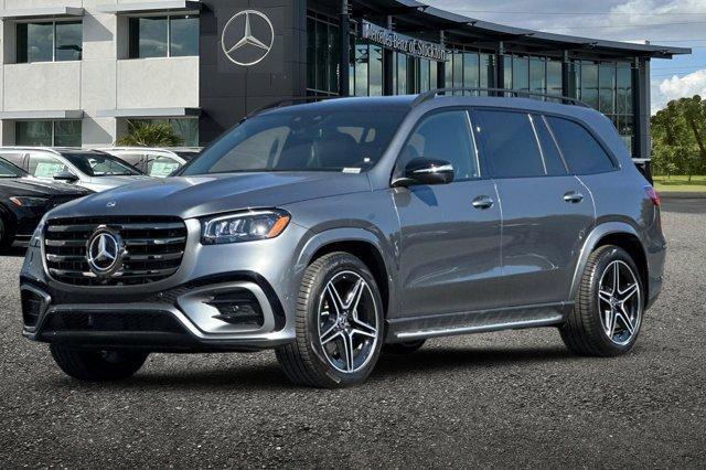new 2025 Mercedes-Benz GLS 450 car, priced at $95,865