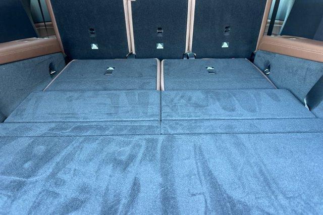 new 2025 Mercedes-Benz GLS 450 car, priced at $95,865