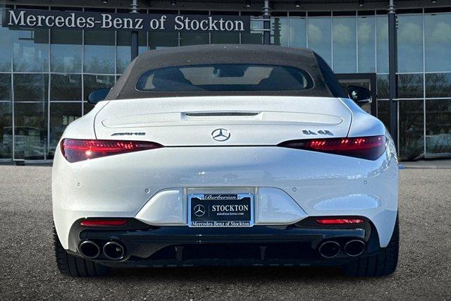 new 2025 Mercedes-Benz AMG SL 43 car, priced at $126,345