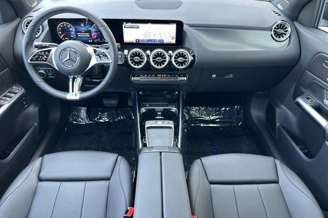 new 2025 Mercedes-Benz GLA 250 car, priced at $48,165