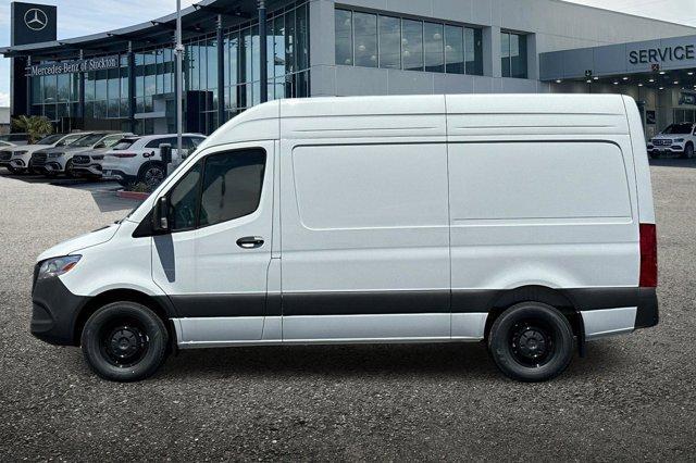 new 2024 Mercedes-Benz Sprinter 2500 car, priced at $61,686