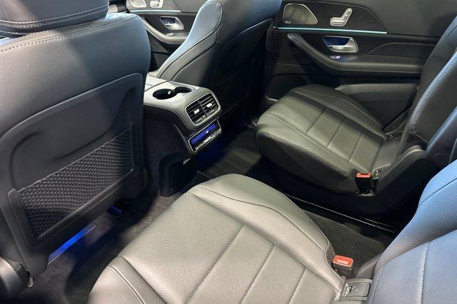 new 2025 Mercedes-Benz GLS 450 car, priced at $96,220