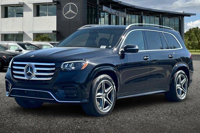 new 2025 Mercedes-Benz GLS 450 car, priced at $96,220