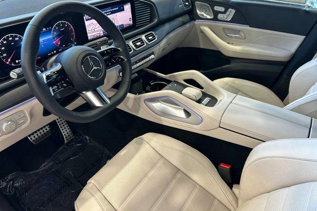 new 2025 Mercedes-Benz GLS 450 car, priced at $99,215