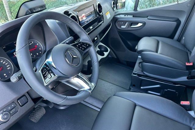 new 2026 Mercedes-Benz Sprinter 2500 car, priced at $85,381