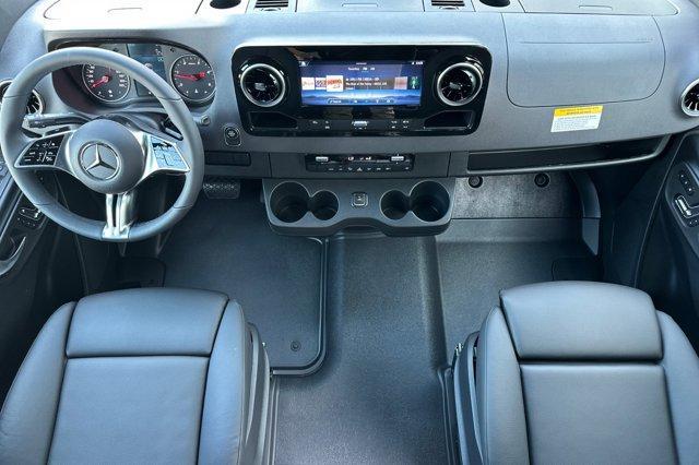 new 2026 Mercedes-Benz Sprinter 2500 car, priced at $85,381