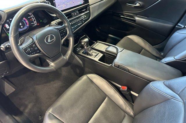used 2022 Lexus ES 300h car, priced at $33,999