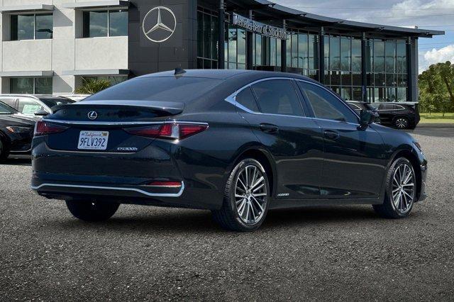 used 2022 Lexus ES 300h car, priced at $33,999