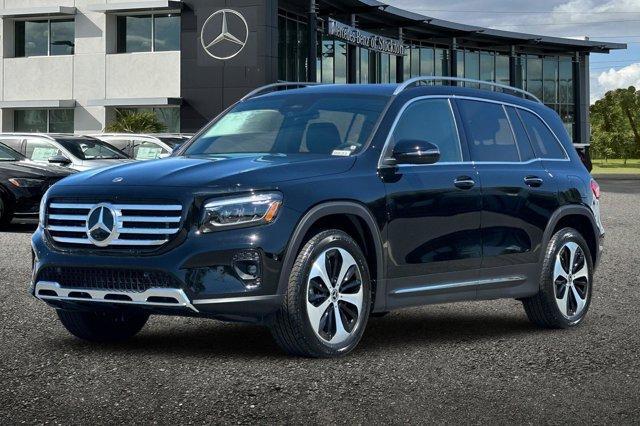 new 2025 Mercedes-Benz GLB 250 car, priced at $51,695