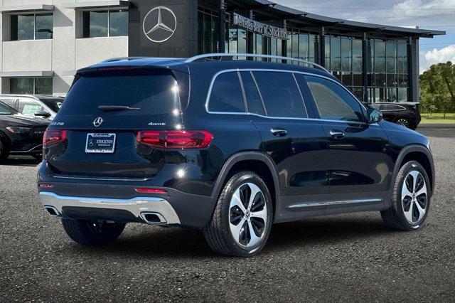 new 2025 Mercedes-Benz GLB 250 car, priced at $51,695