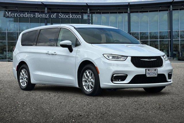 used 2023 Chrysler Pacifica car, priced at $26,783