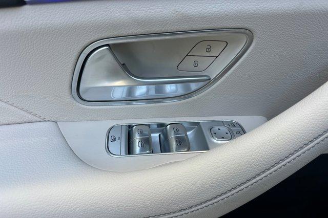 new 2026 Mercedes-Benz GLE 450 car, priced at $81,365