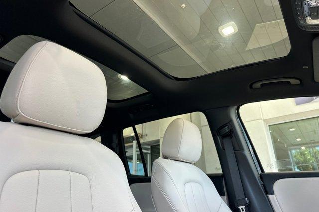 new 2025 Mercedes-Benz GLB 250 car, priced at $50,770