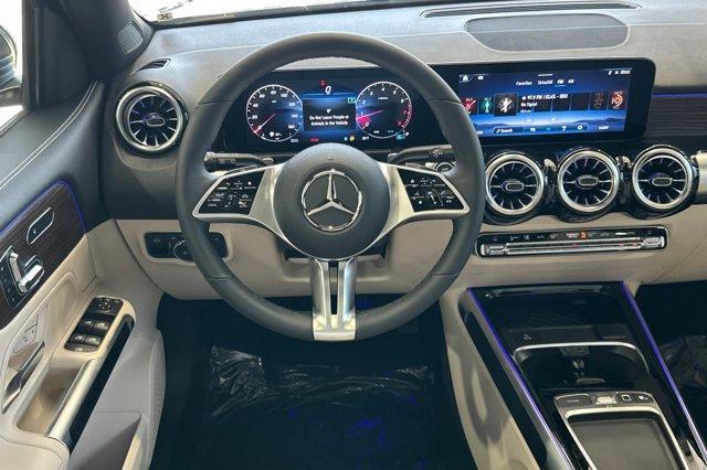 new 2025 Mercedes-Benz GLB 250 car, priced at $50,770