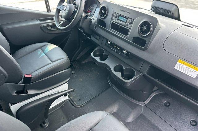 new 2025 Mercedes-Benz Sprinter 2500 car, priced at $56,633