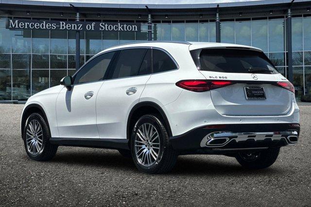 new 2025 Mercedes-Benz GLC 300 car, priced at $57,875