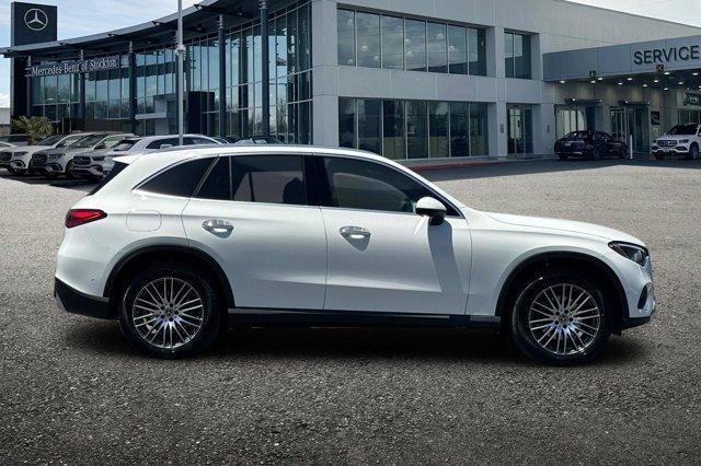 new 2025 Mercedes-Benz GLC 300 car, priced at $57,395