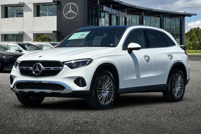 new 2025 Mercedes-Benz GLC 300 car, priced at $57,395